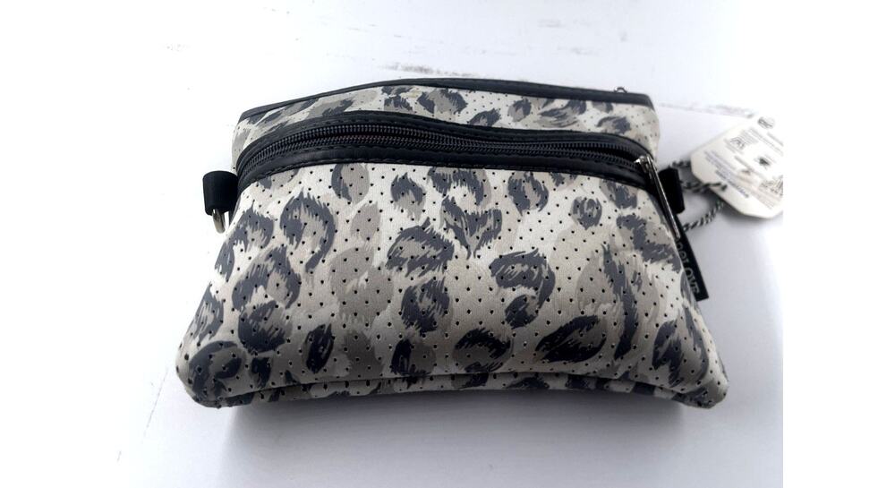 PreneLove Dual Zipper Crossbody Belt Bag - Snow Leopard Neoprene
